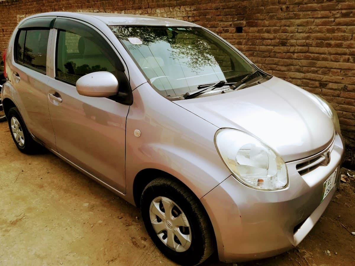 Shahid Malik Rent A Car gallery 5