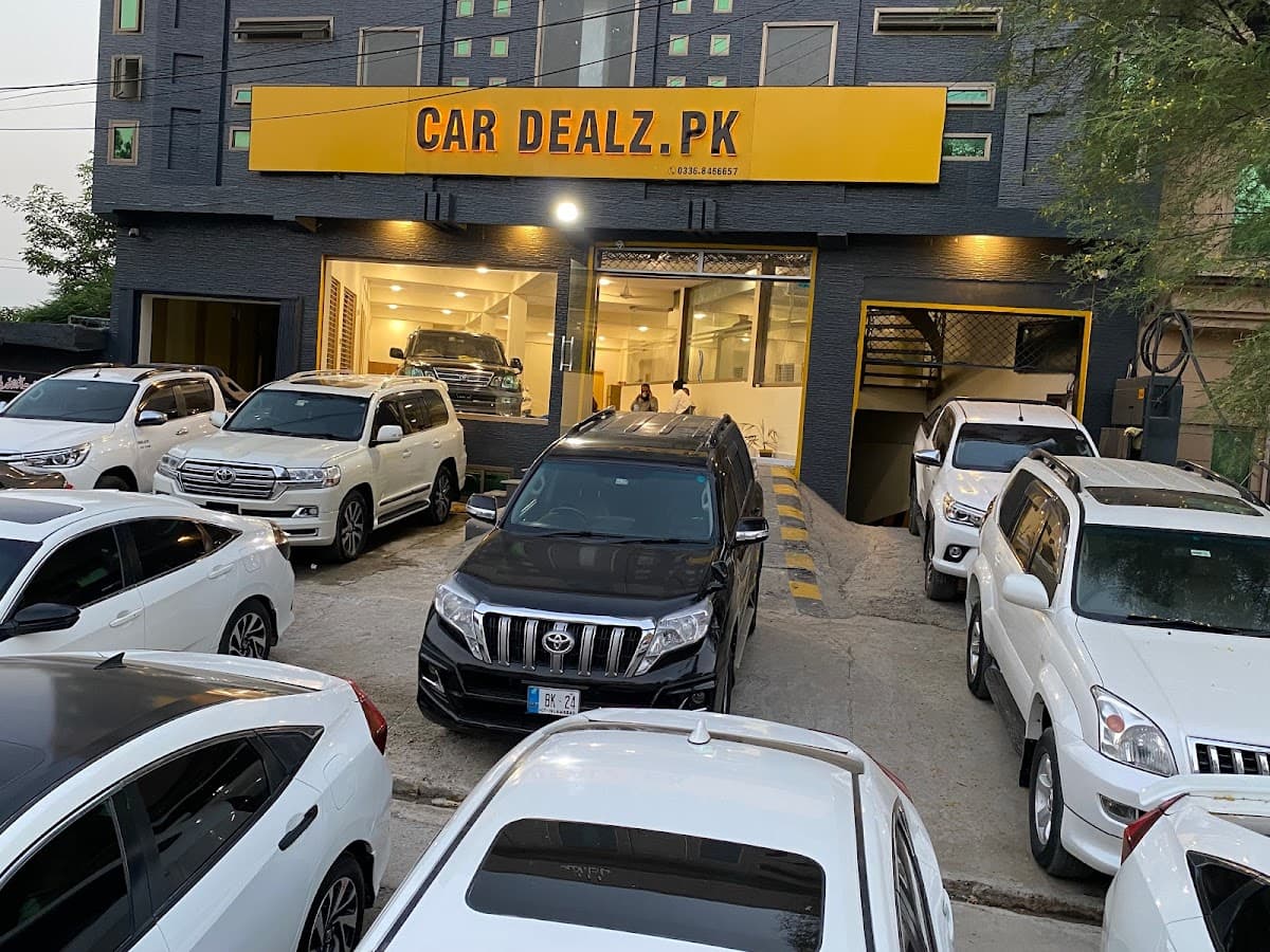 Car Dealz Pk gallery 5