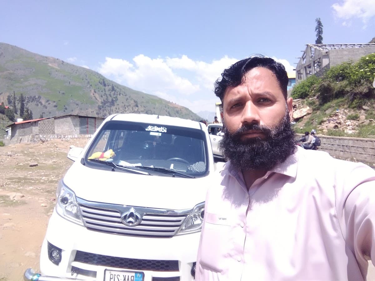 Nadir Rant a Car WahCantt