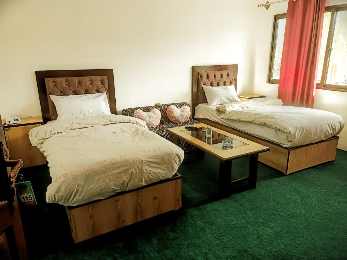 Hashmi rent a car services skardu gallery 4