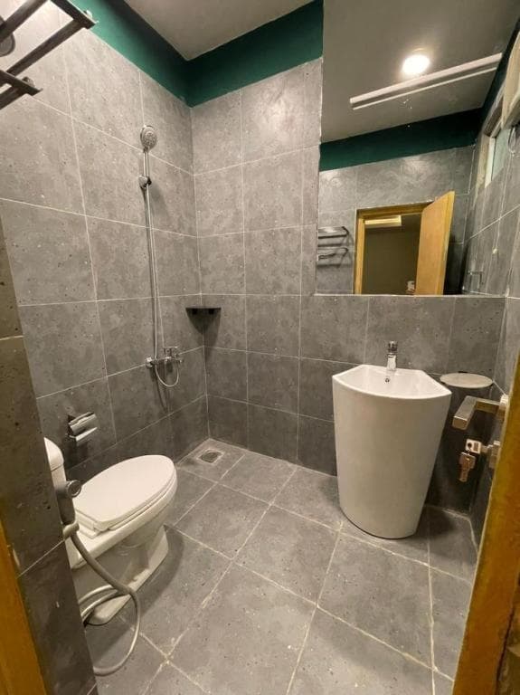 Eat and Read Hotel and Restaurant gallery 4