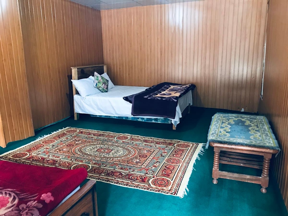 Rama lake view hotel and restaurant gallery 3