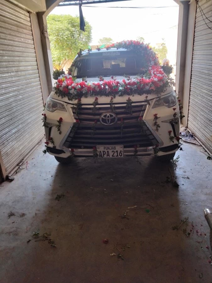 Ayyan vip rent a car gallery 3