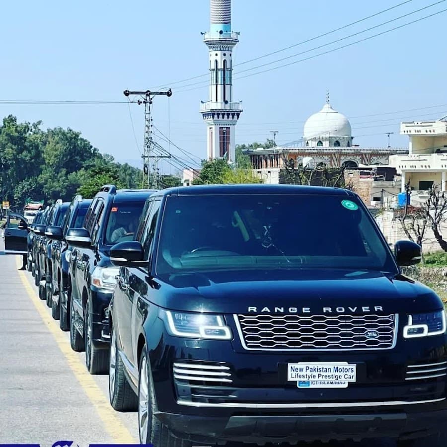 Black Tie Luxury Rent A car gallery 4