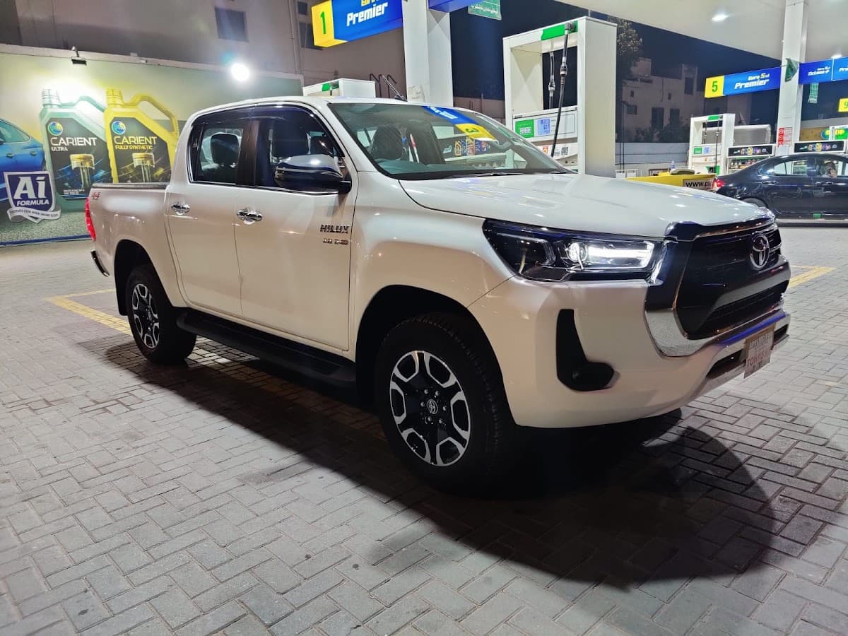 Zafar Abbas Rent A Car 2D Service & Co gallery 3