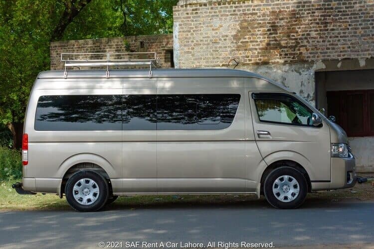 Toyota Hiace Grand Cabin